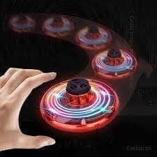 LuminaTwirl™ UFO Flying Spinner